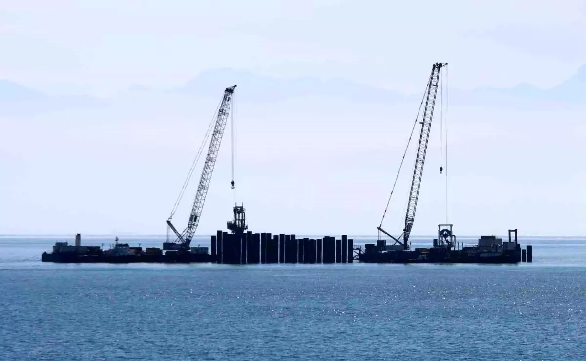 ceyhanda petrol akisi yeniden basladi nWD6UP8c