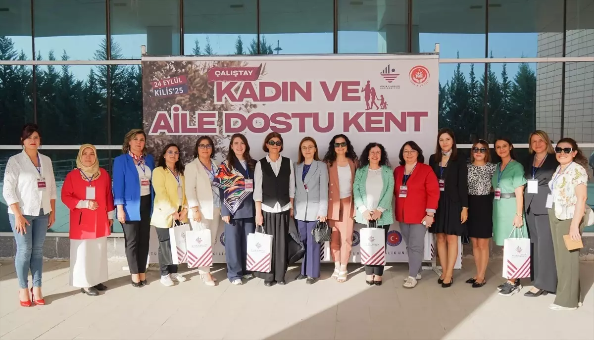 kadin ve aile dostu kent calistayi yapildi 8XFKr116