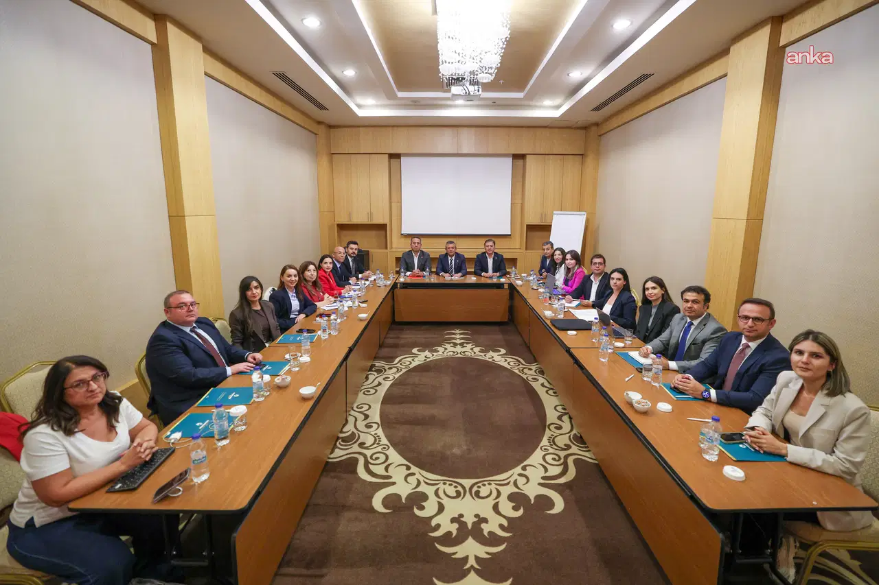 Özgür Özel Bolu kampı