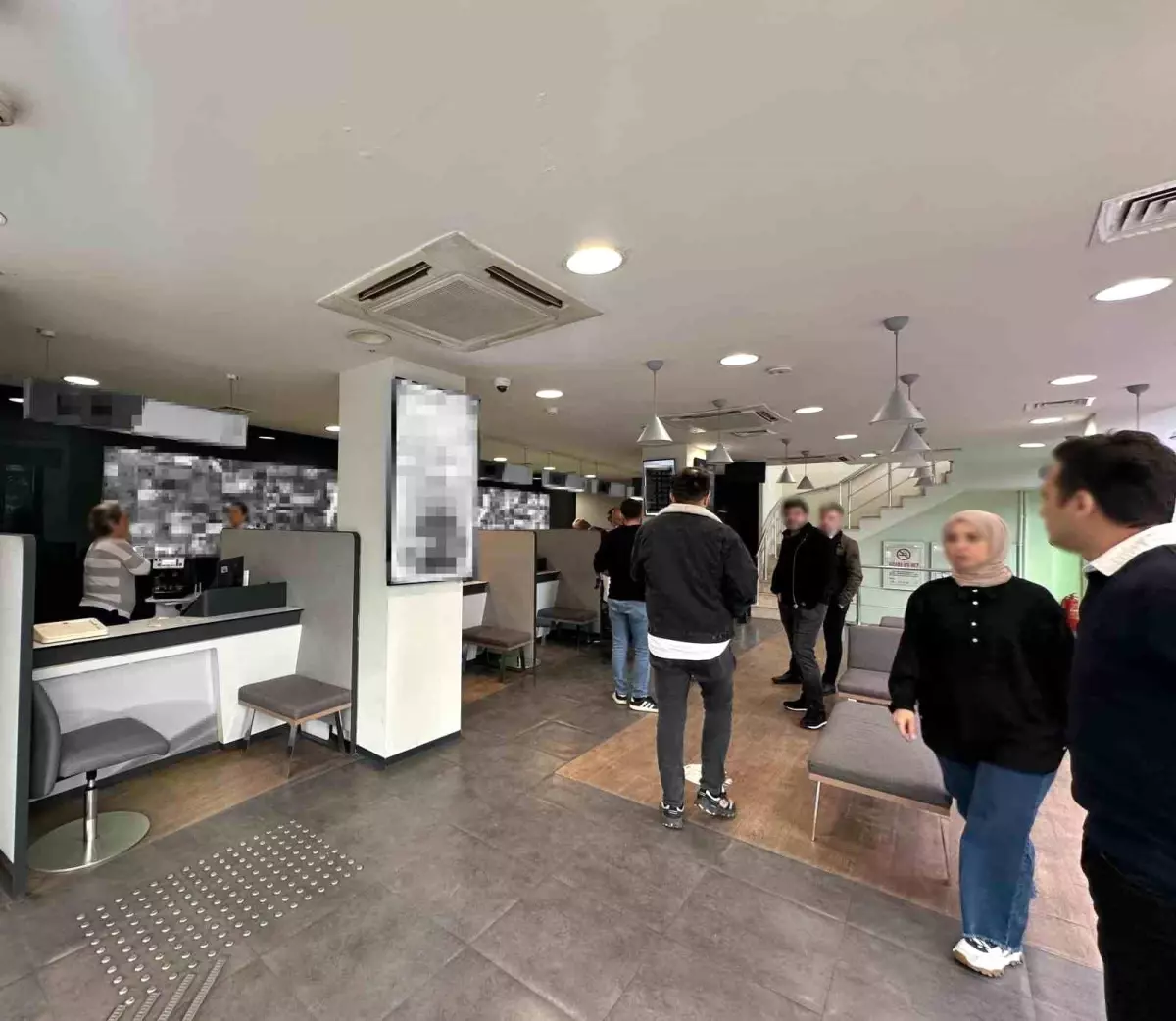 samsunda borclu esnaf bankayi soydu pa4Bj5F6.jpg