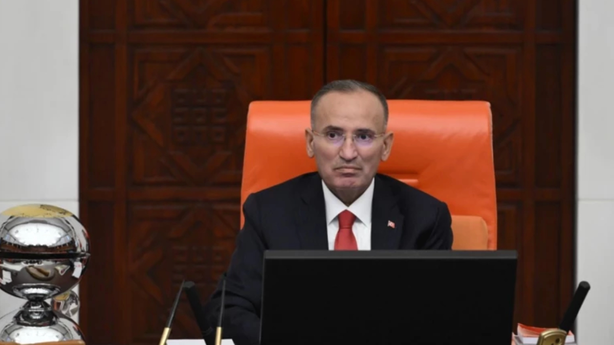 bekir bozdag meclise dondu zayifligi gozlerden kacmadi 5fklrAks.jpg