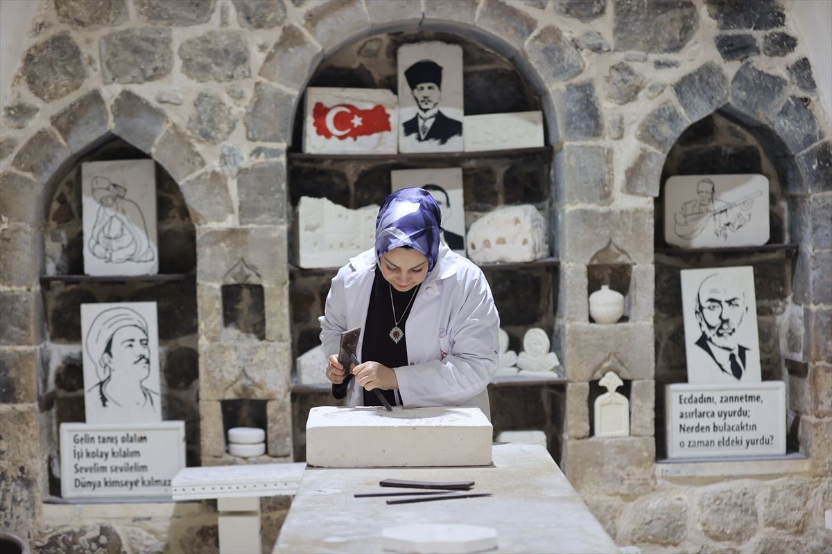 Mardin’de Taş İşleme Geleneği Yeniden Canlanıyor