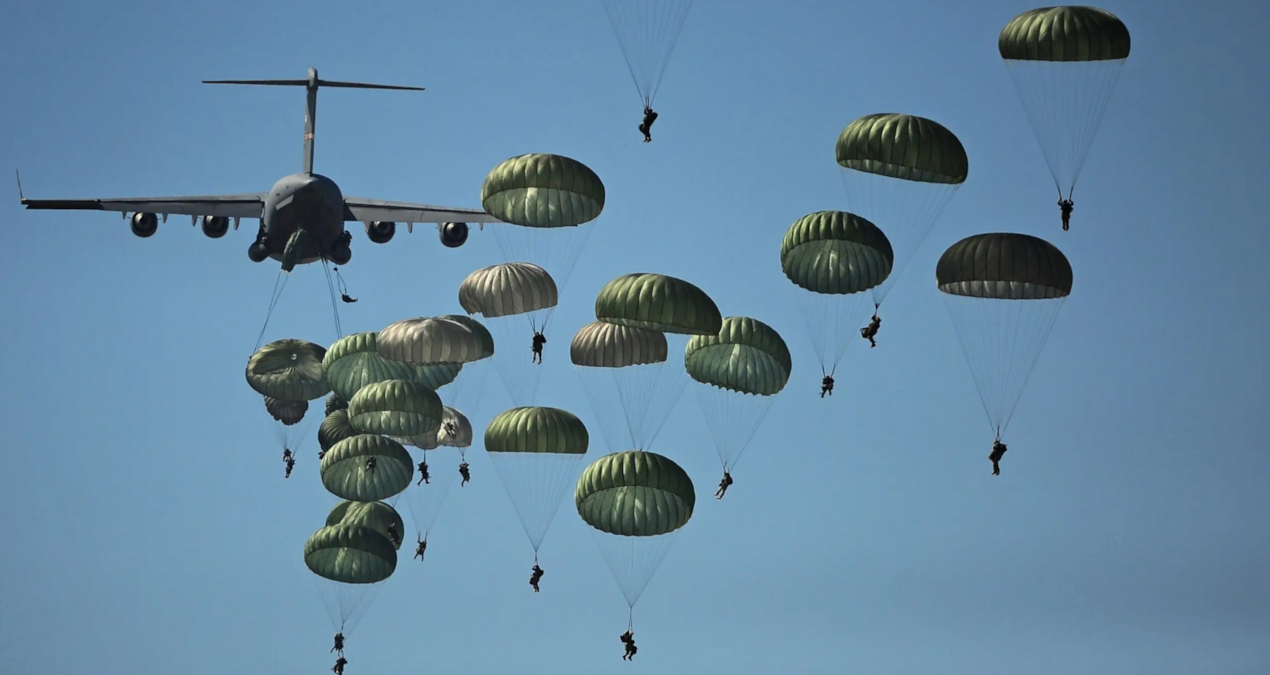 abd-genelkurmay-baskanindan-kara-harekati-sinyali-parasutculerimiz-cikarmaya-hazir-OXmfkPgs