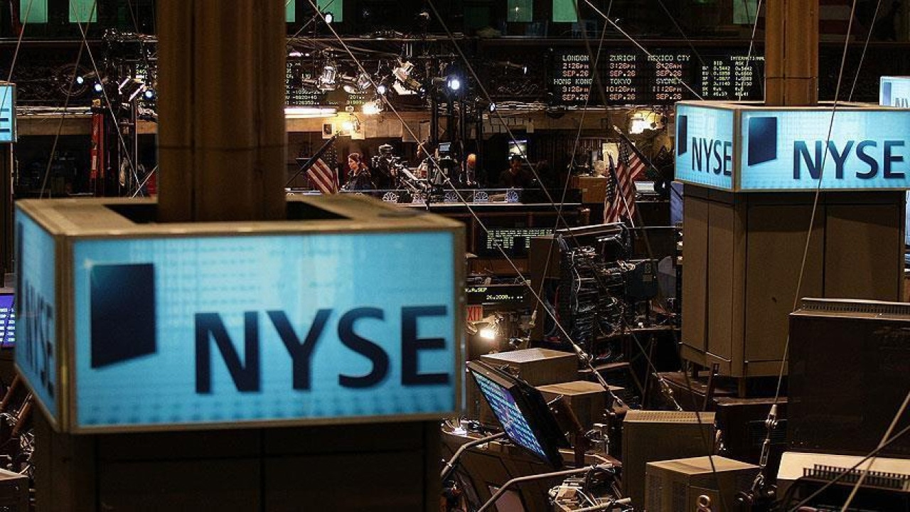sp-500-ve-nasdaq-rekora-kostu-q3qVYFd3