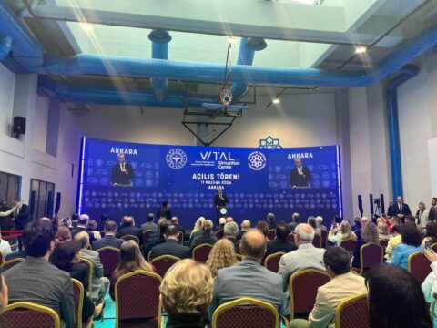 Sağlıkta Yenilik ve Eğitim Vurgusu